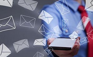 為什么交納服務(wù)費(fèi)？