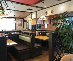 【特定外食】- 愛知 前廳服務(wù)/后廚配菜擺盤